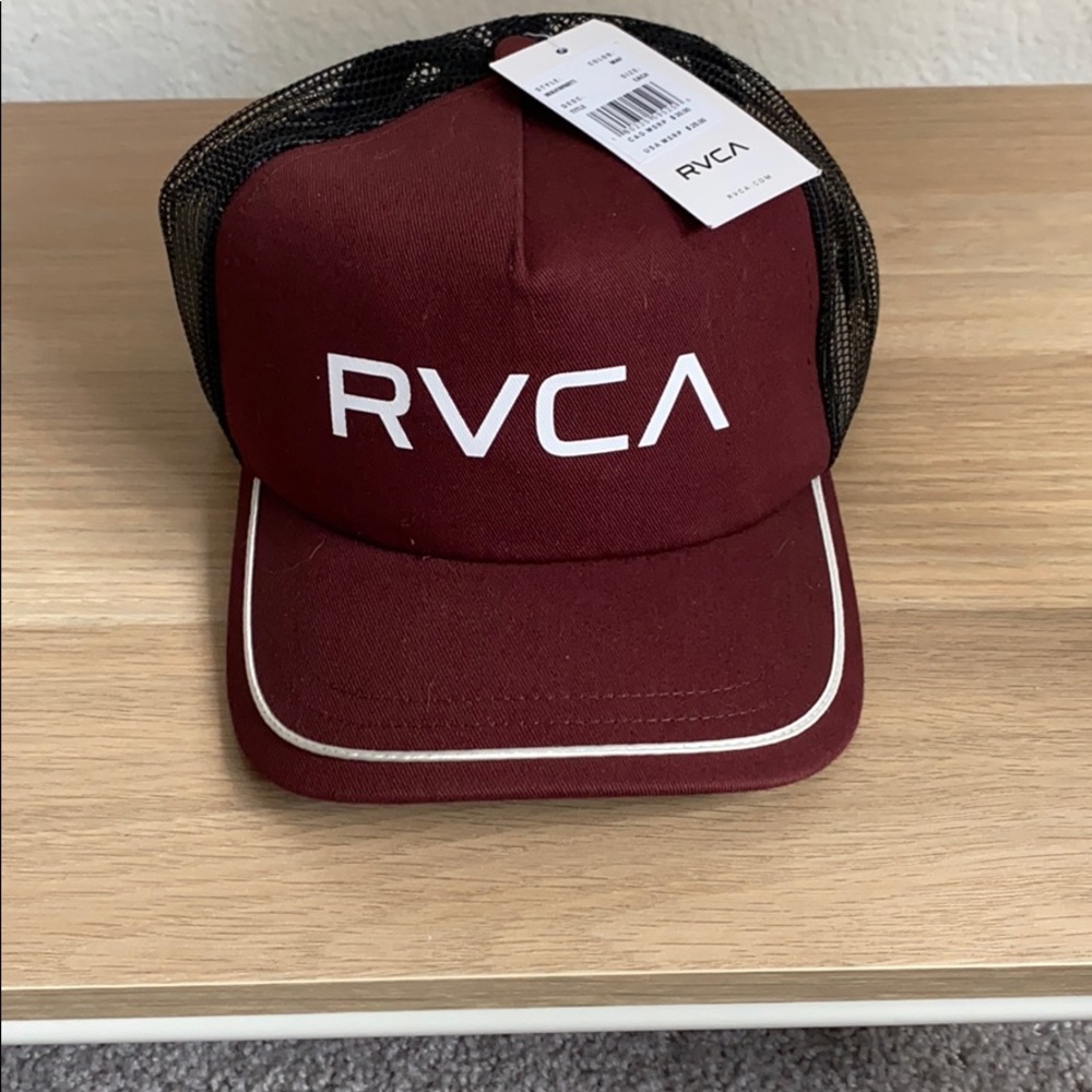 NEVER WORN, RVCA adjustable hat, style: wahwnrti